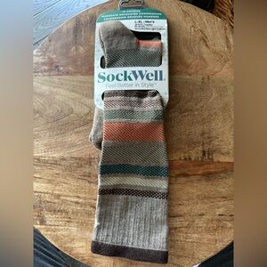 SockWell Men's Moderate Graduated Compression Crew Socks size L-XL